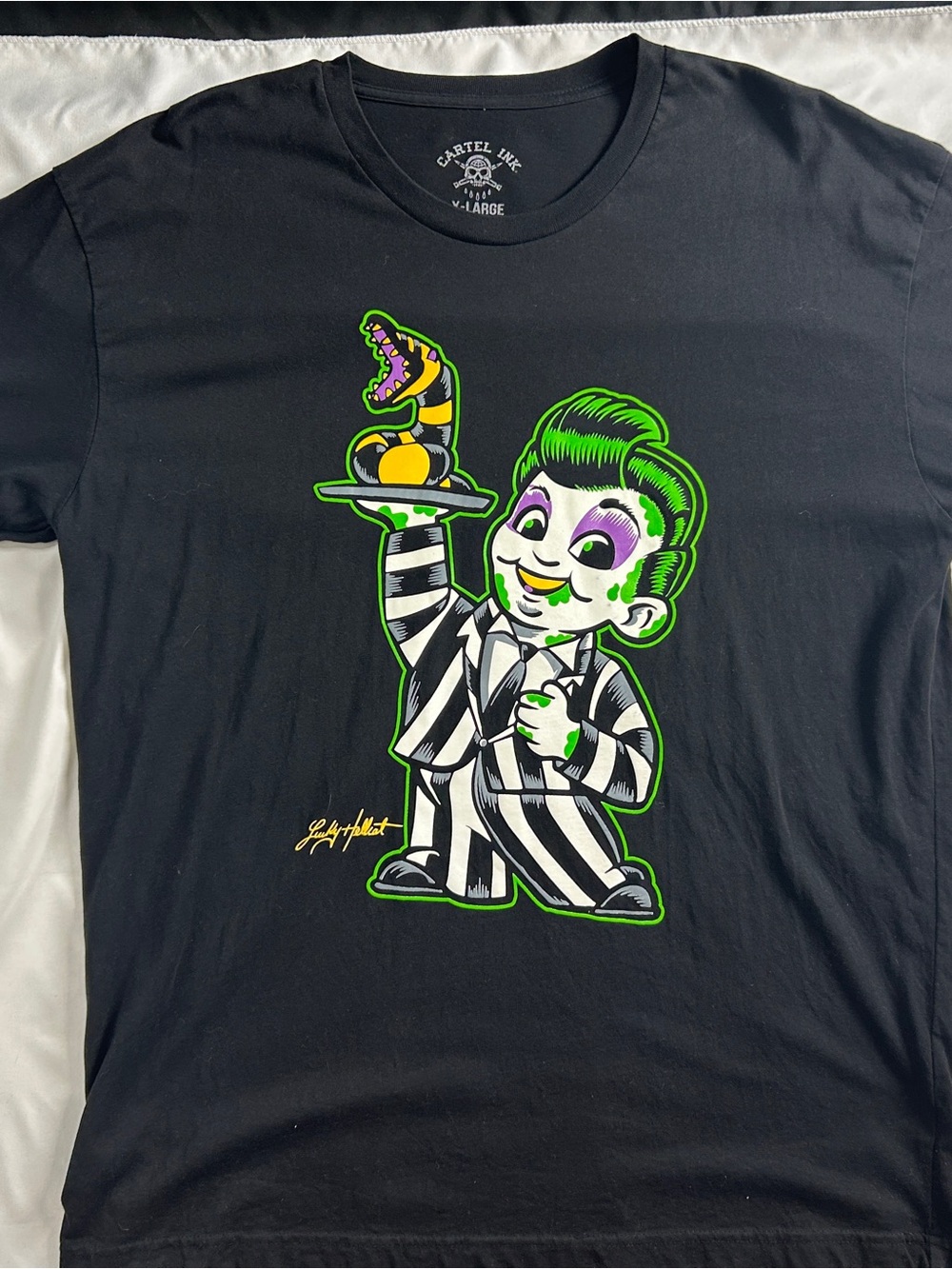 Cartel Ink Lucky Hellcat Beetlejuice Big Boy Graphic Tee XL